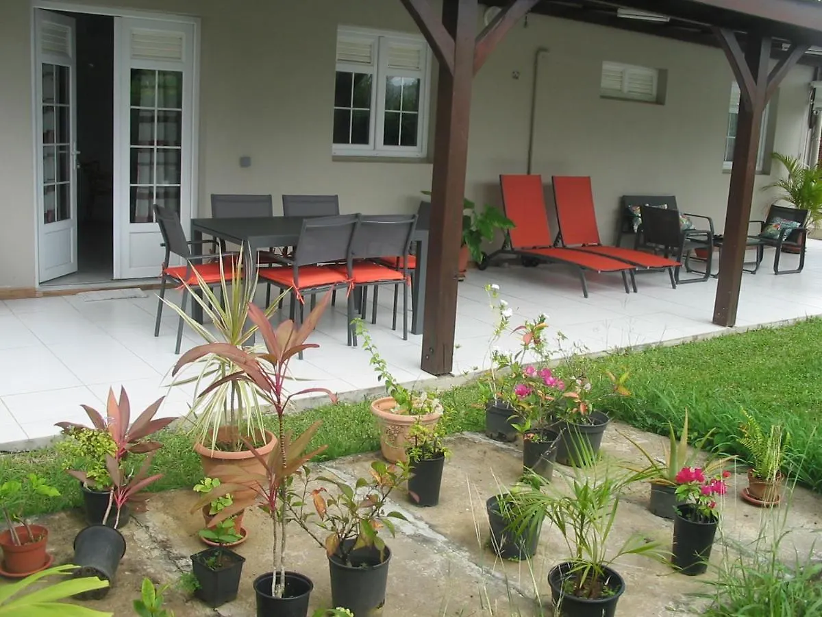 Petit Paradis Apartment Morne la Valeur