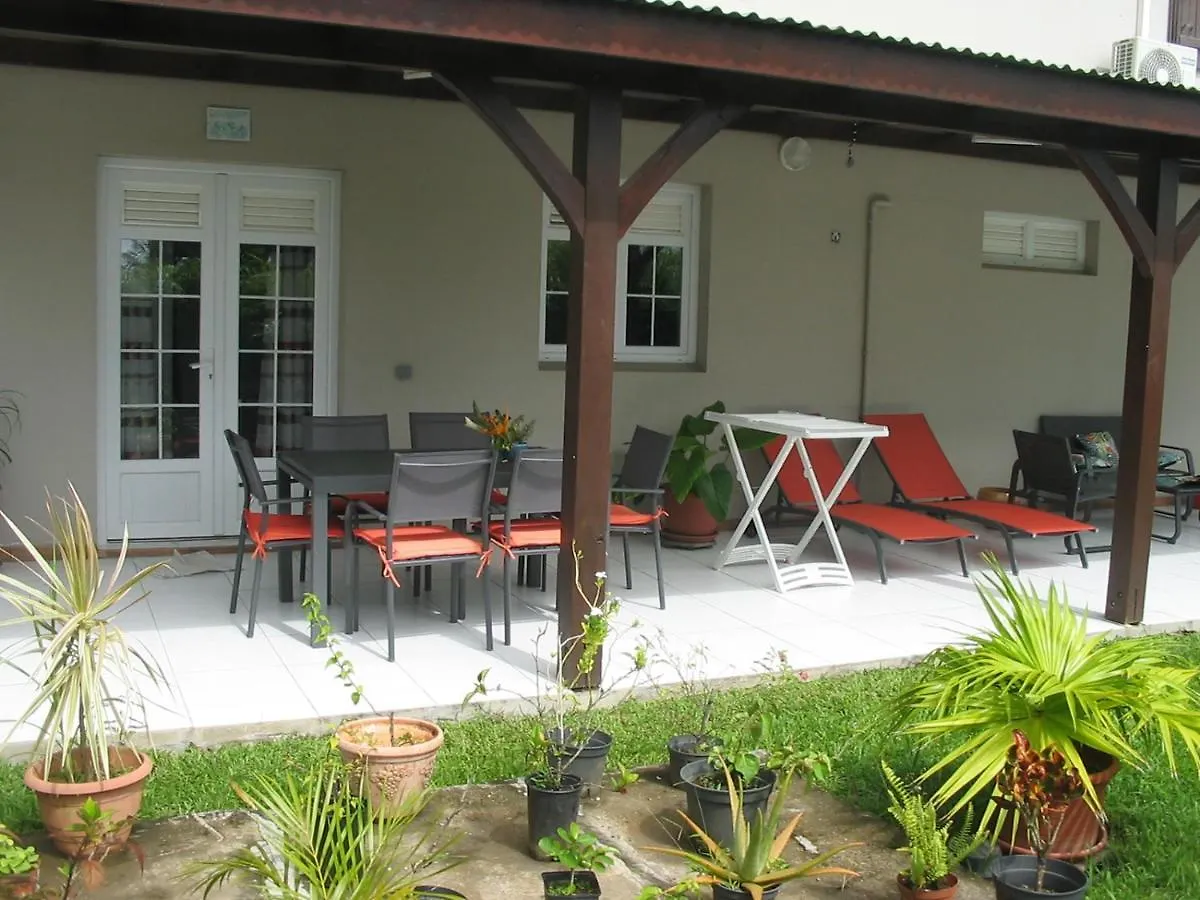 Petit Paradis Apartment Morne la Valeur
