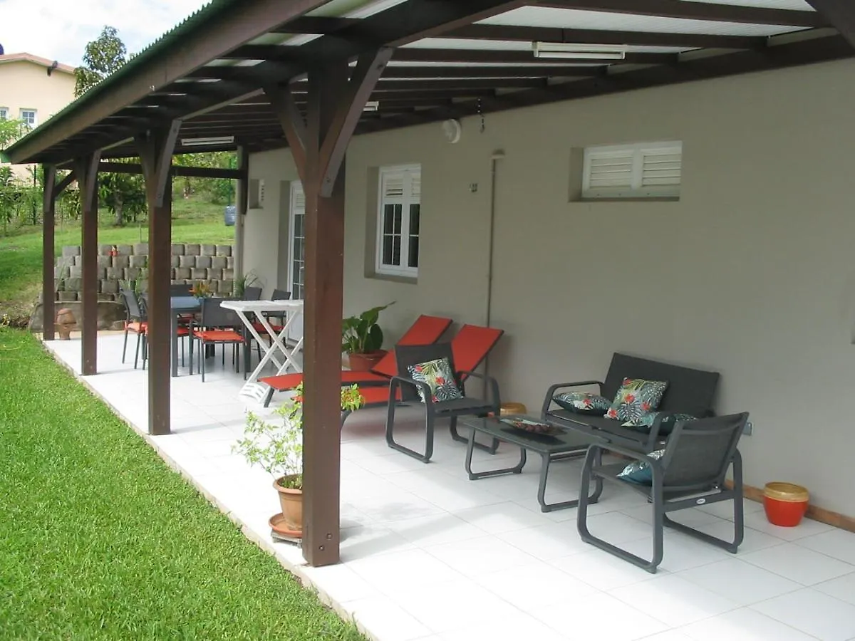 Petit Paradis Apartment Morne la Valeur