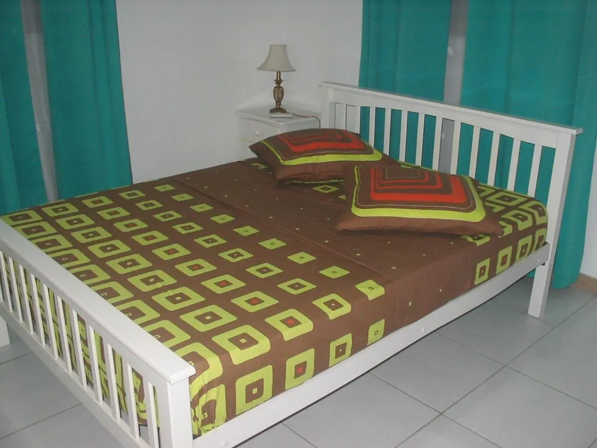 Petit Paradis Apartment Morne la Valeur Martinique
